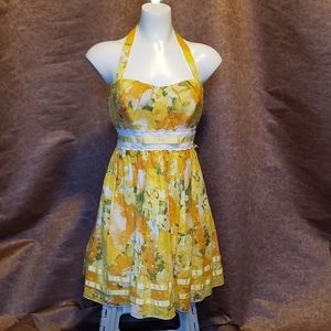 Yellow & white flowered dress